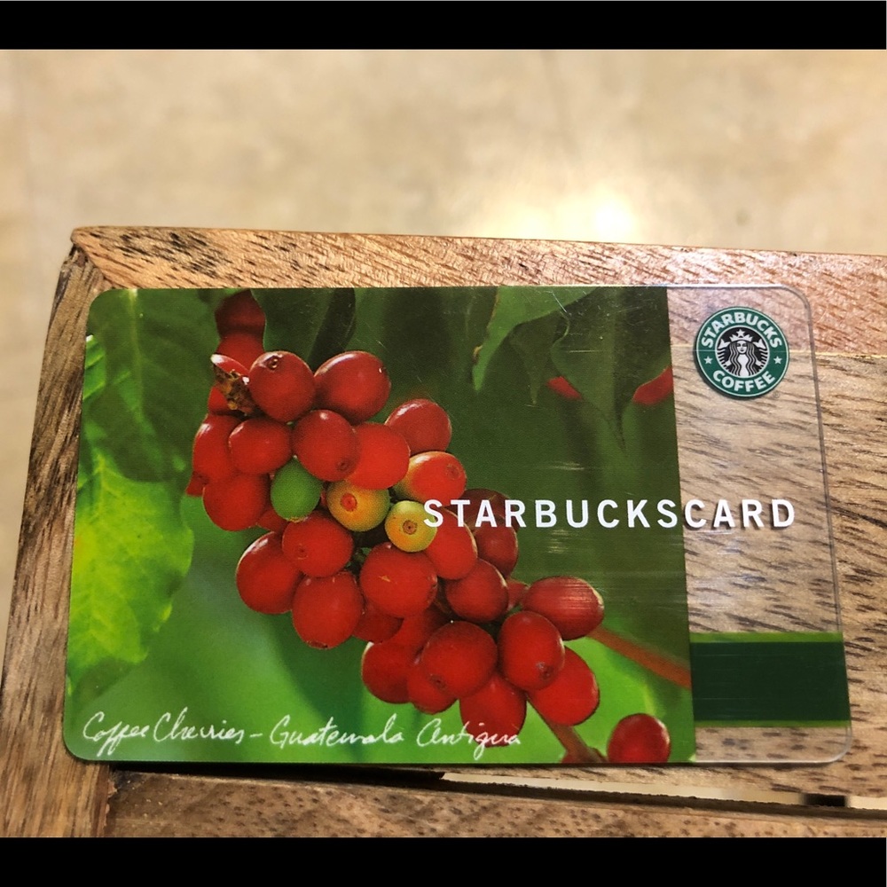 STARBUCKS CARD CHRISTMAS CRANBERRIES